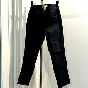 Madewell black the mid-rise perfect vintage jean.